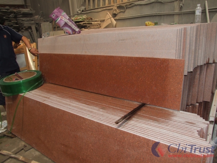 <b>Orange Red Cut To Sizes Slab</b>